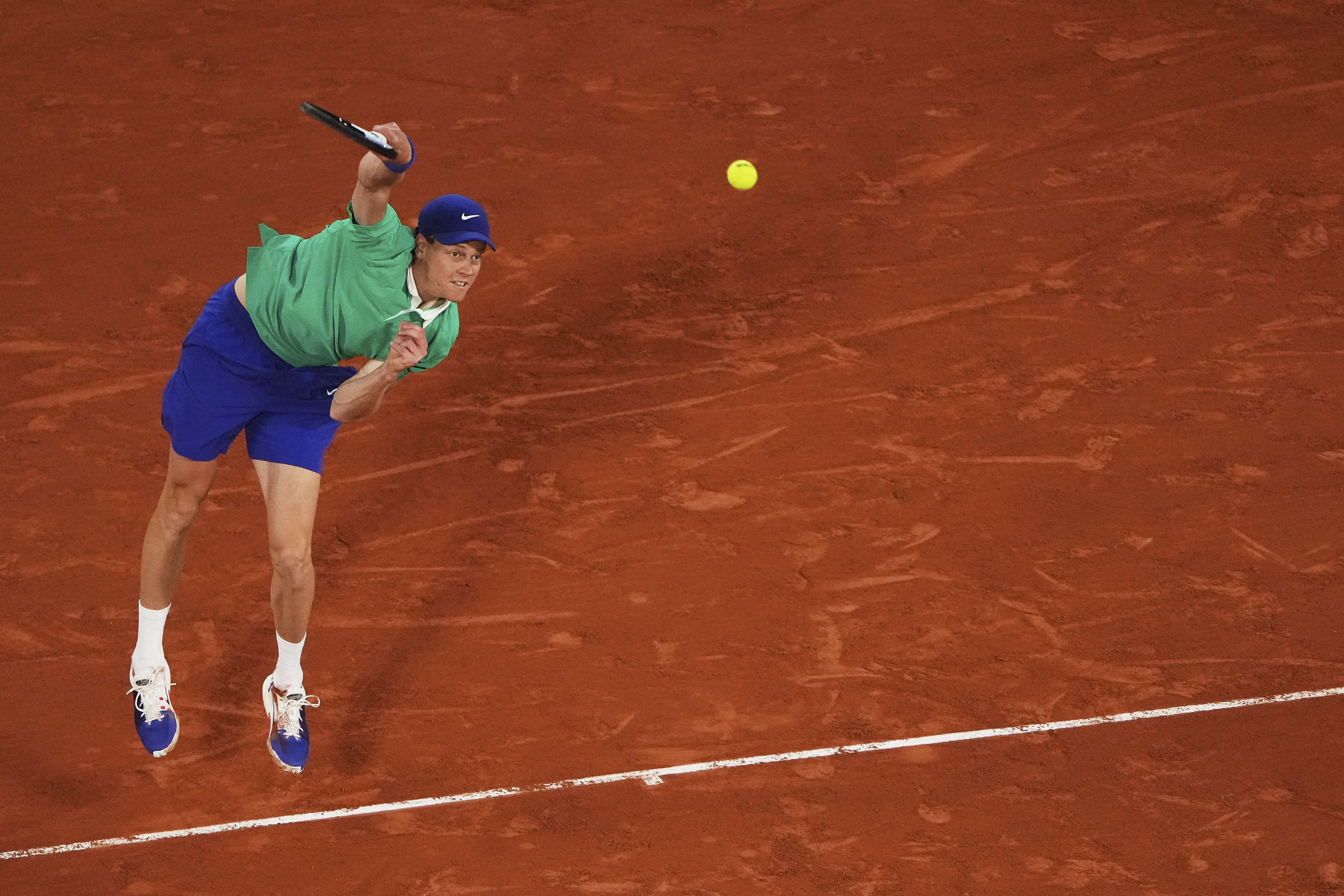 年终总决赛横扫法网，辛纳惊艳四座