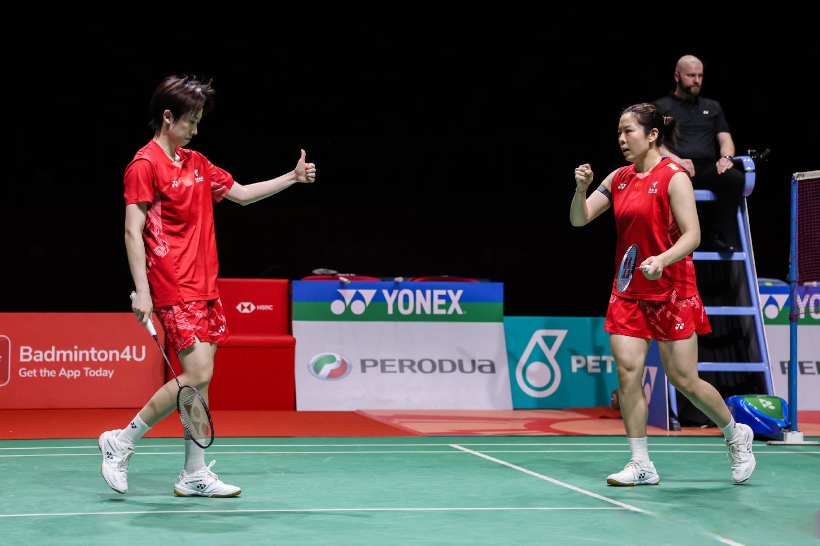 印尼羽毛球队绝杀中国羽毛球队，马琳制霸全场