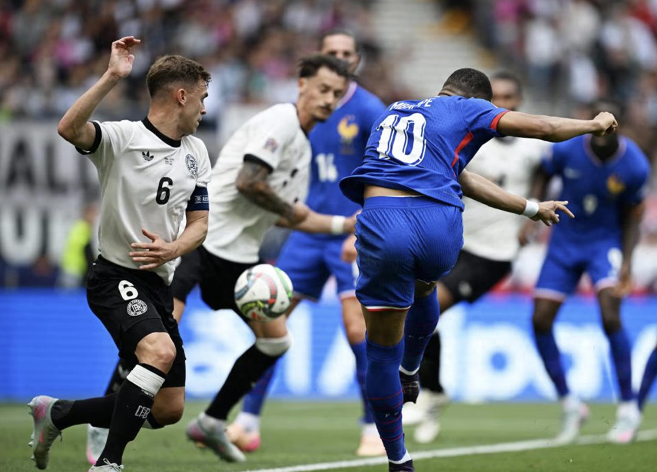 法国队完胜泰国队，马琳高光表现