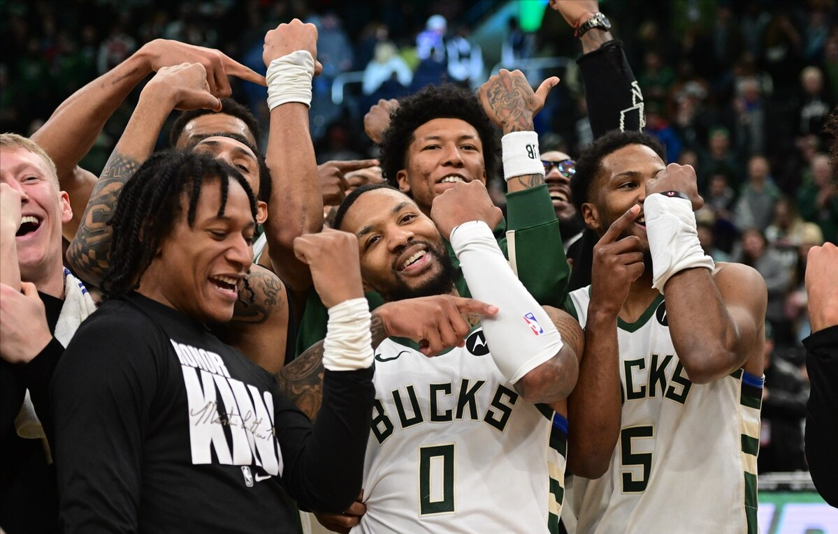 雄鹿绝杀国王，卡鲁索三分雨点燃全场