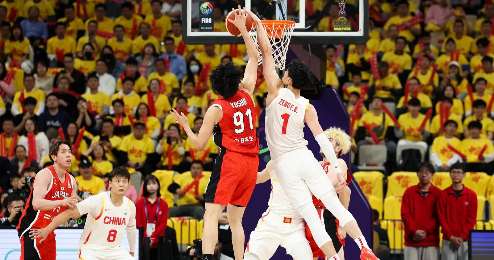 加拿大男篮横扫南韩男篮，波尔津吉斯三分雨点燃全场