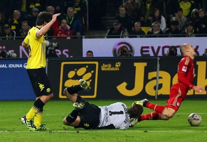 多特蒙德对阵法兰克福，双方实力悬殊